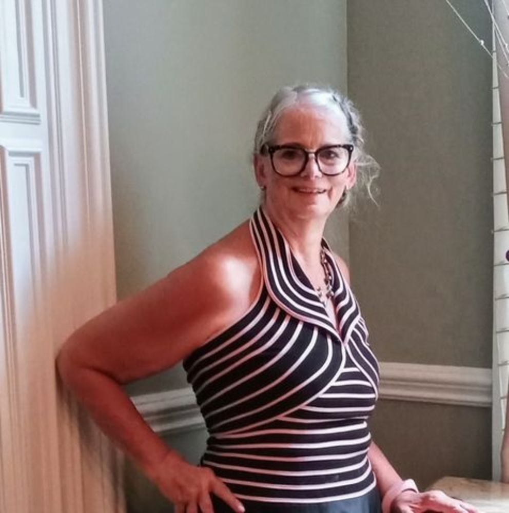 Meet your Posher, Nanette